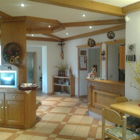 Albergo Pensione Serenetta Varena Exteriér fotografie